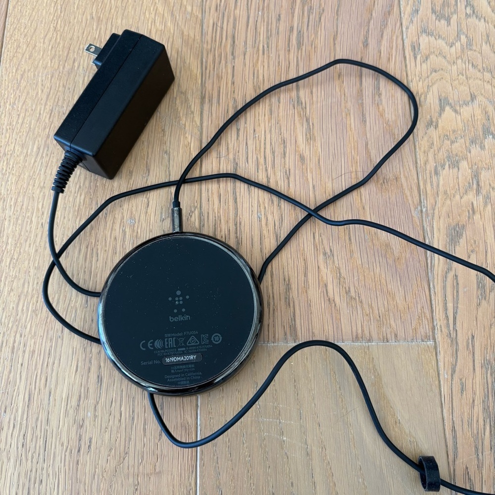 Belkin Black Wireless Charging Pad